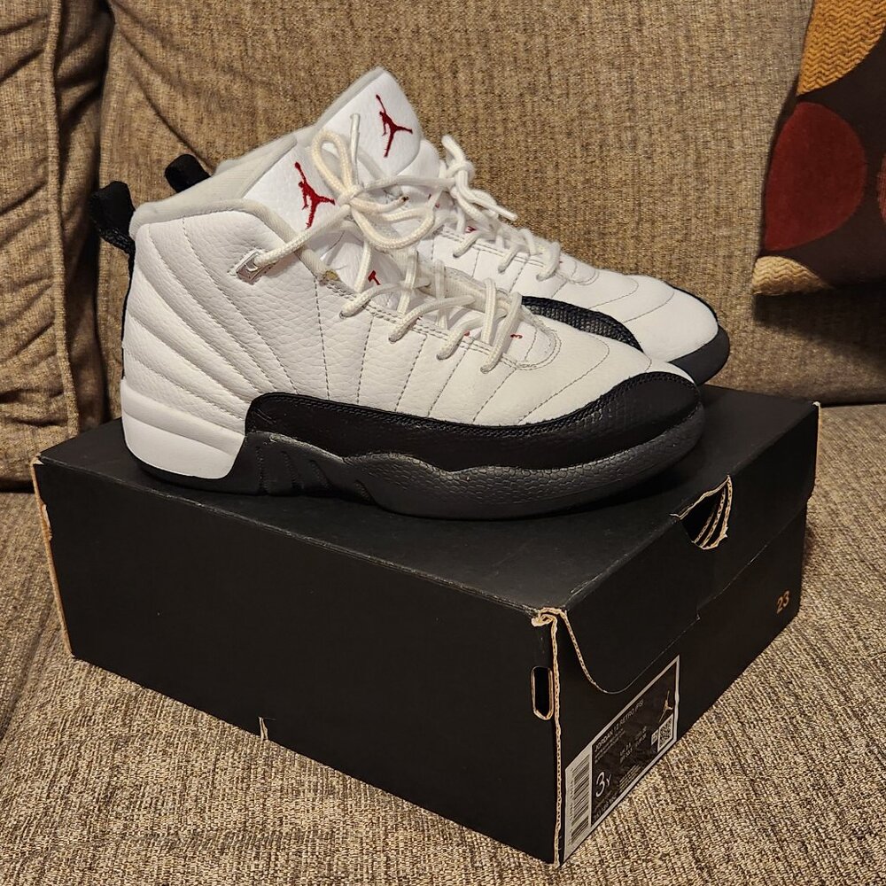Jordan 12 Kids